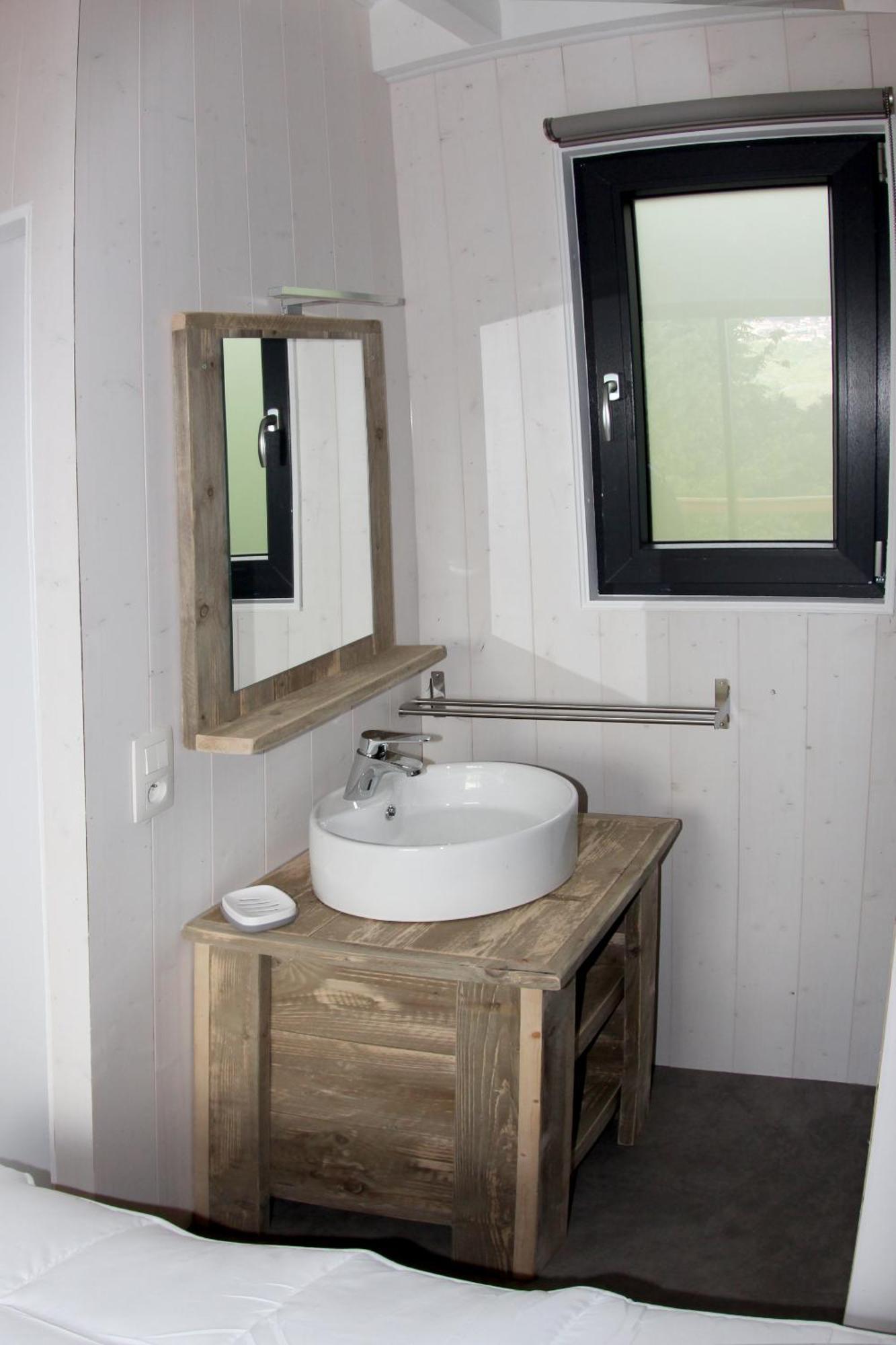 Lodges Arverne Vic-le-Comte 部屋 写真